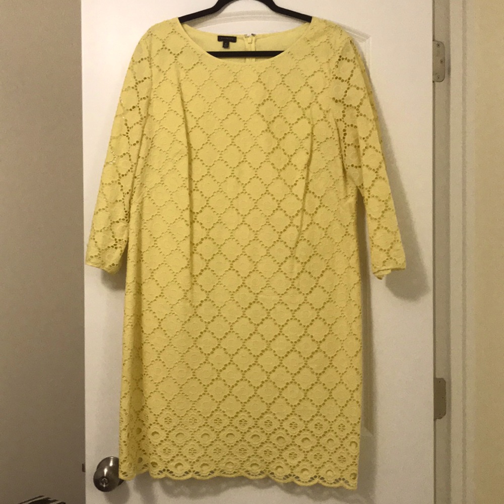 Meet me on the veranda - pale yellow dress